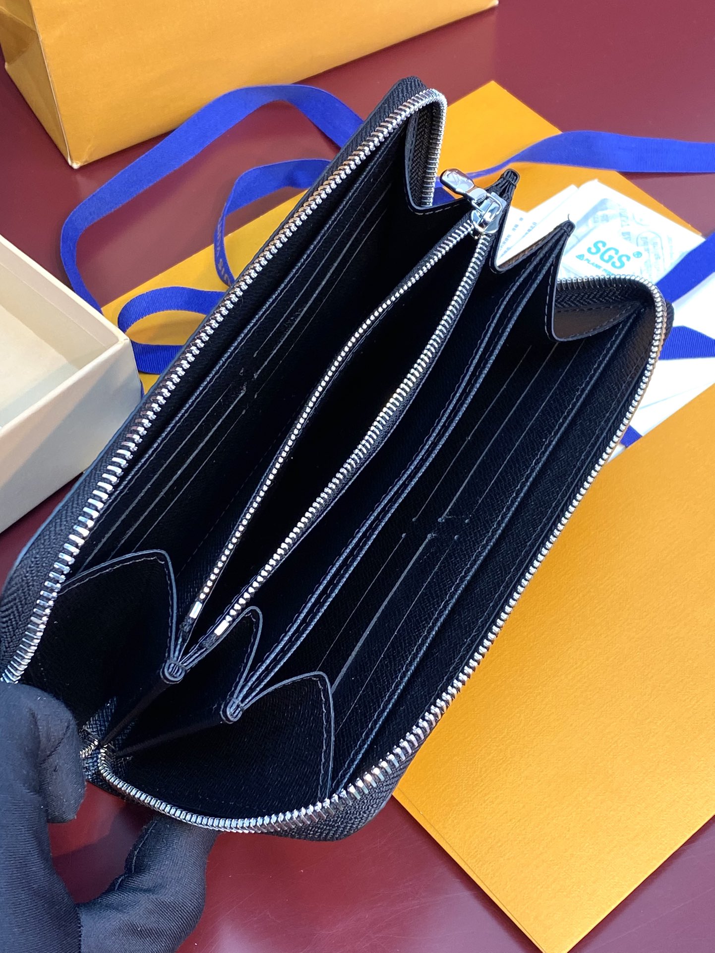 TOP Louis Vuitton LV Zip Wallet 19*10cm - Monogram