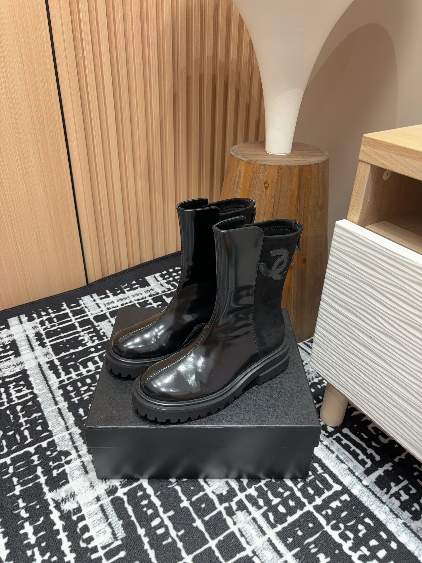 TOP CHANEL Paneled Platform Short-calf Boots - Black