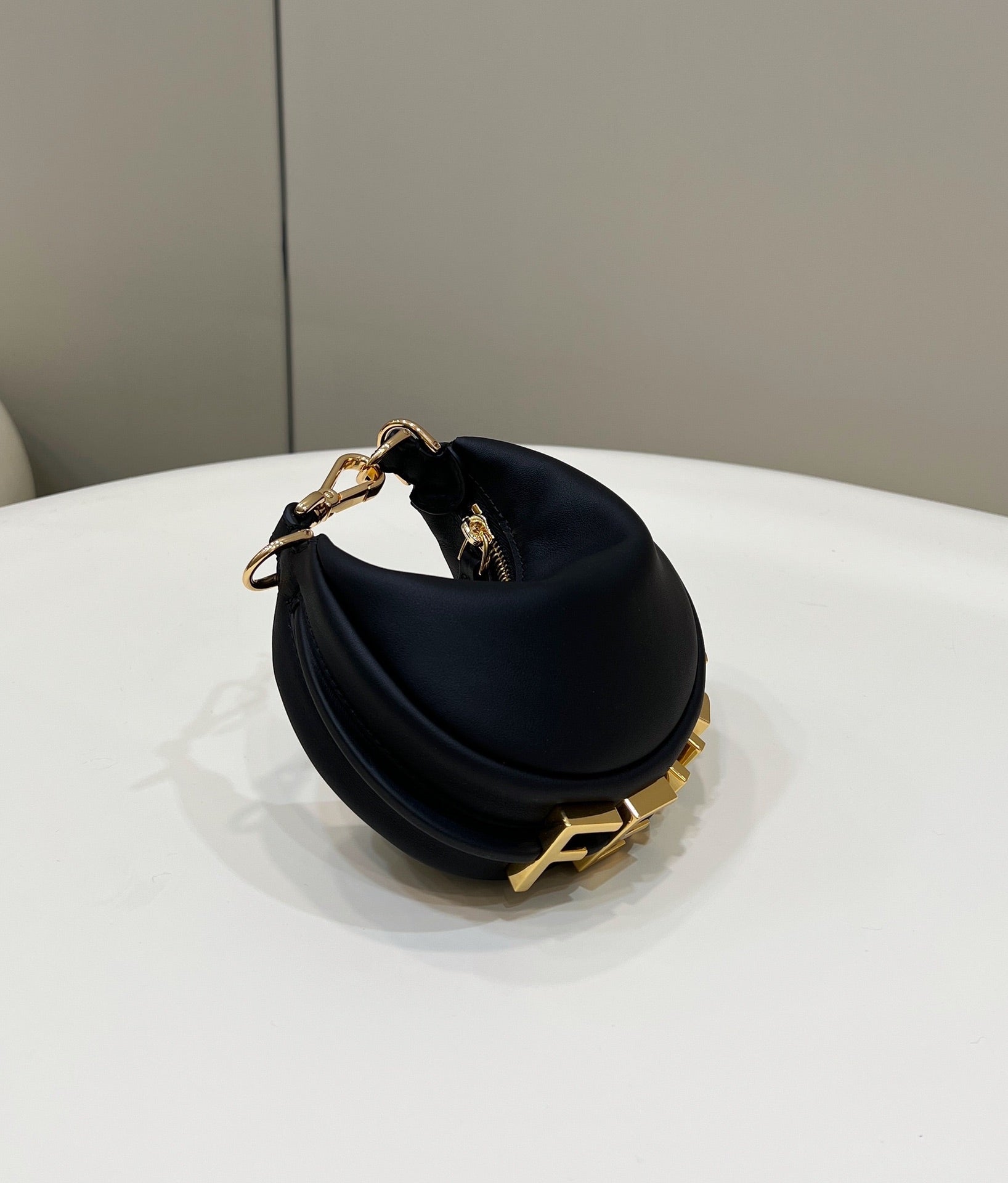 TOP FENDI FENDIgraphy Mini Bag - Black