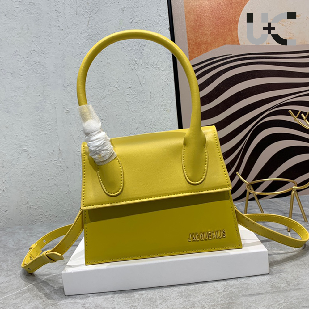 Jacquemus Le Grand Chiquito Medium Tote Lipstick Bag  (Replica)