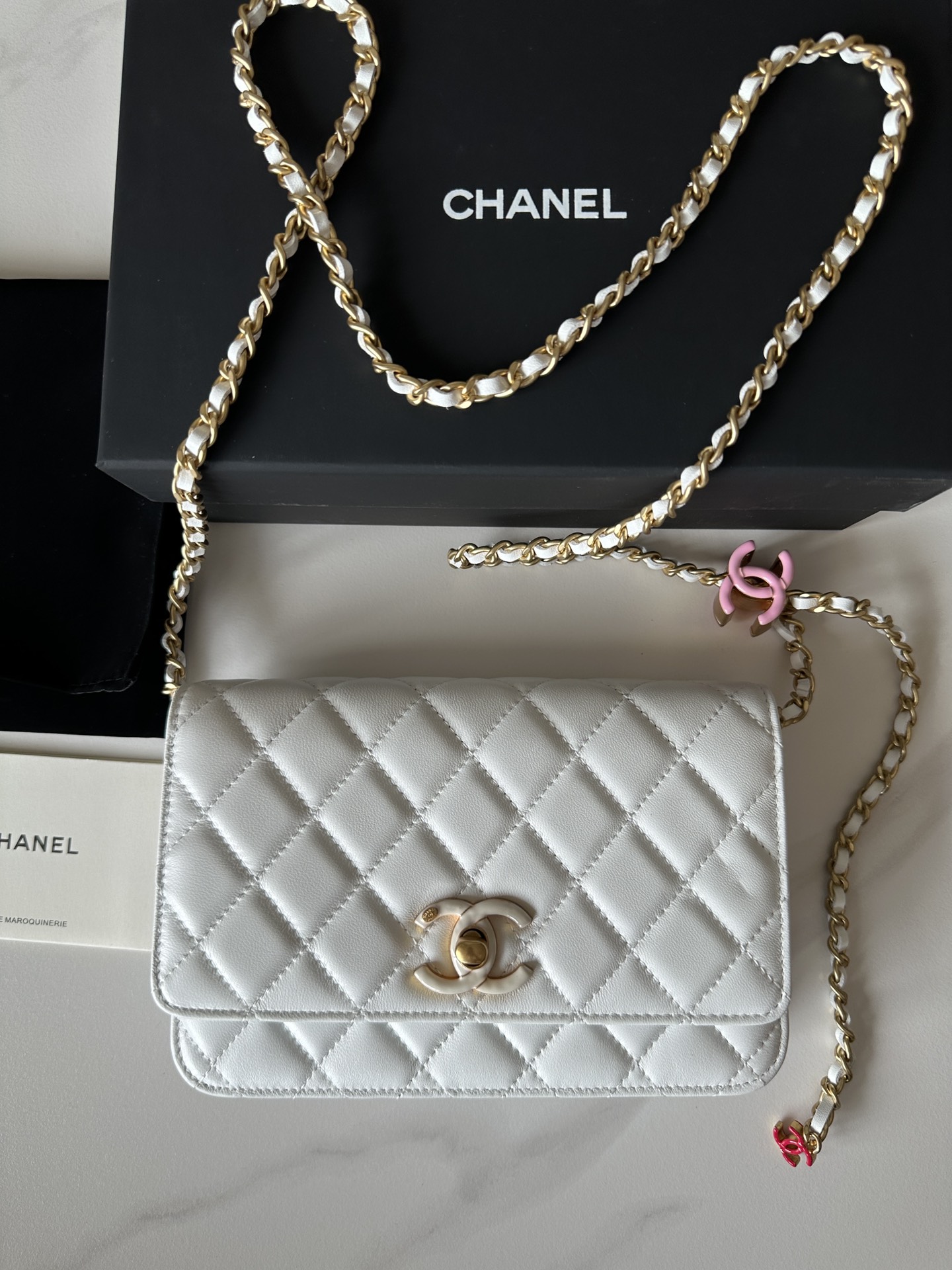 TOP CHANEL Flap Bag with Colorful Enamel Buckle 19cm - 2 Color