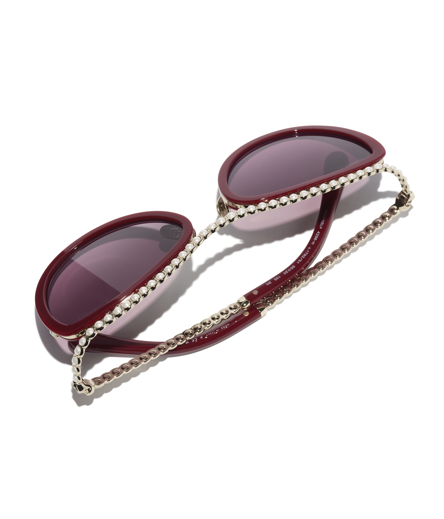CHANEL Cat Eye Sunglasses A71775X08222S