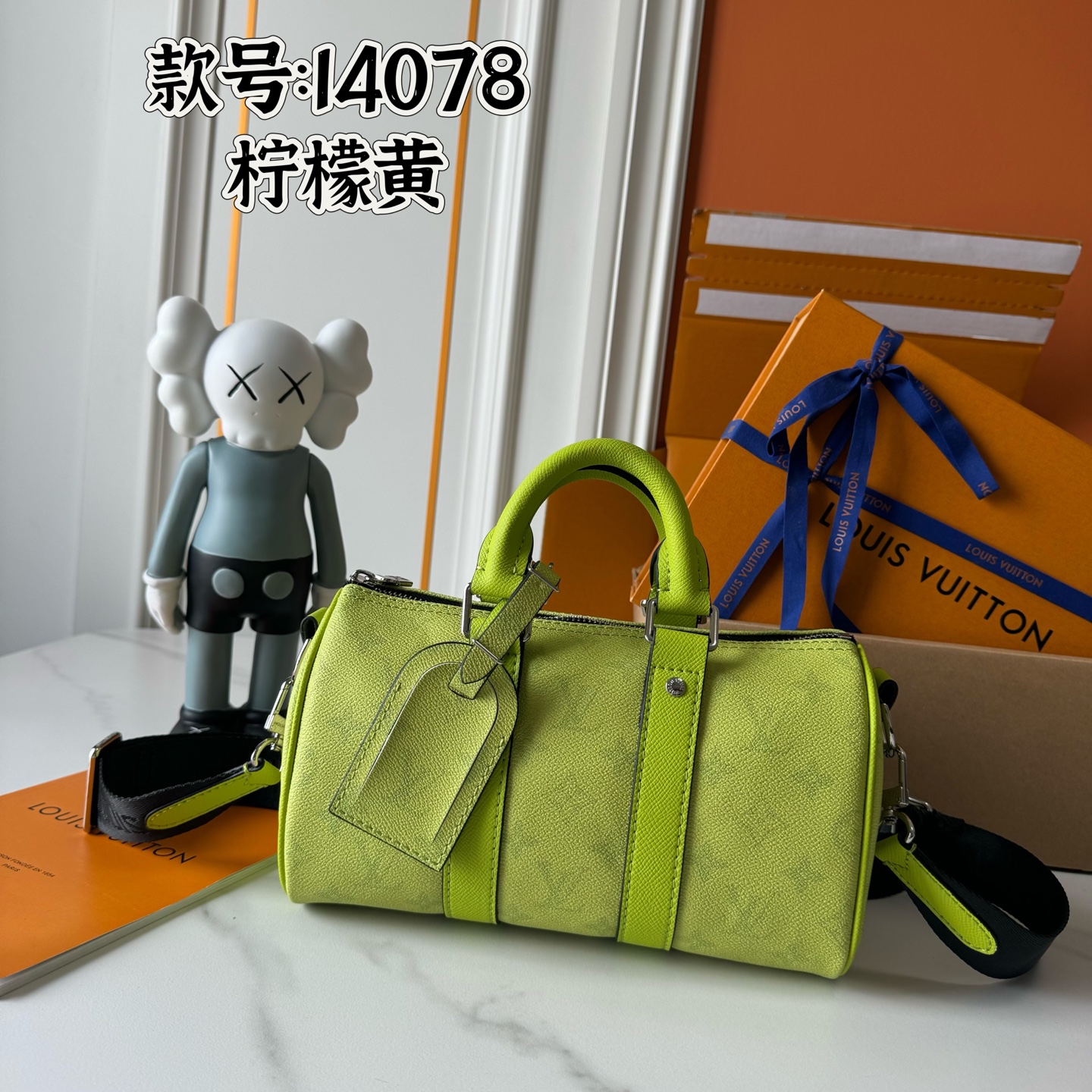 TOP Louis Vuitton LV Keepall Bandoulière 25 Bag Taïga Calfskin 25x15x11cm - 2 Color