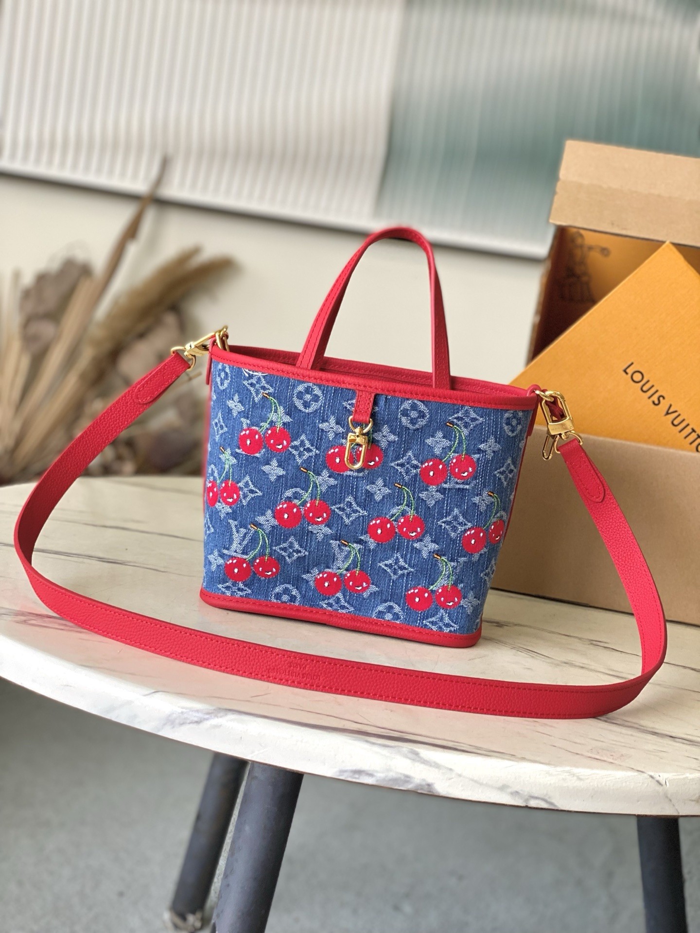 TOP Louis Vuitton LV Neverful Inside Out BB Bag  26.5 × 16.5 × 11 cm - Denim