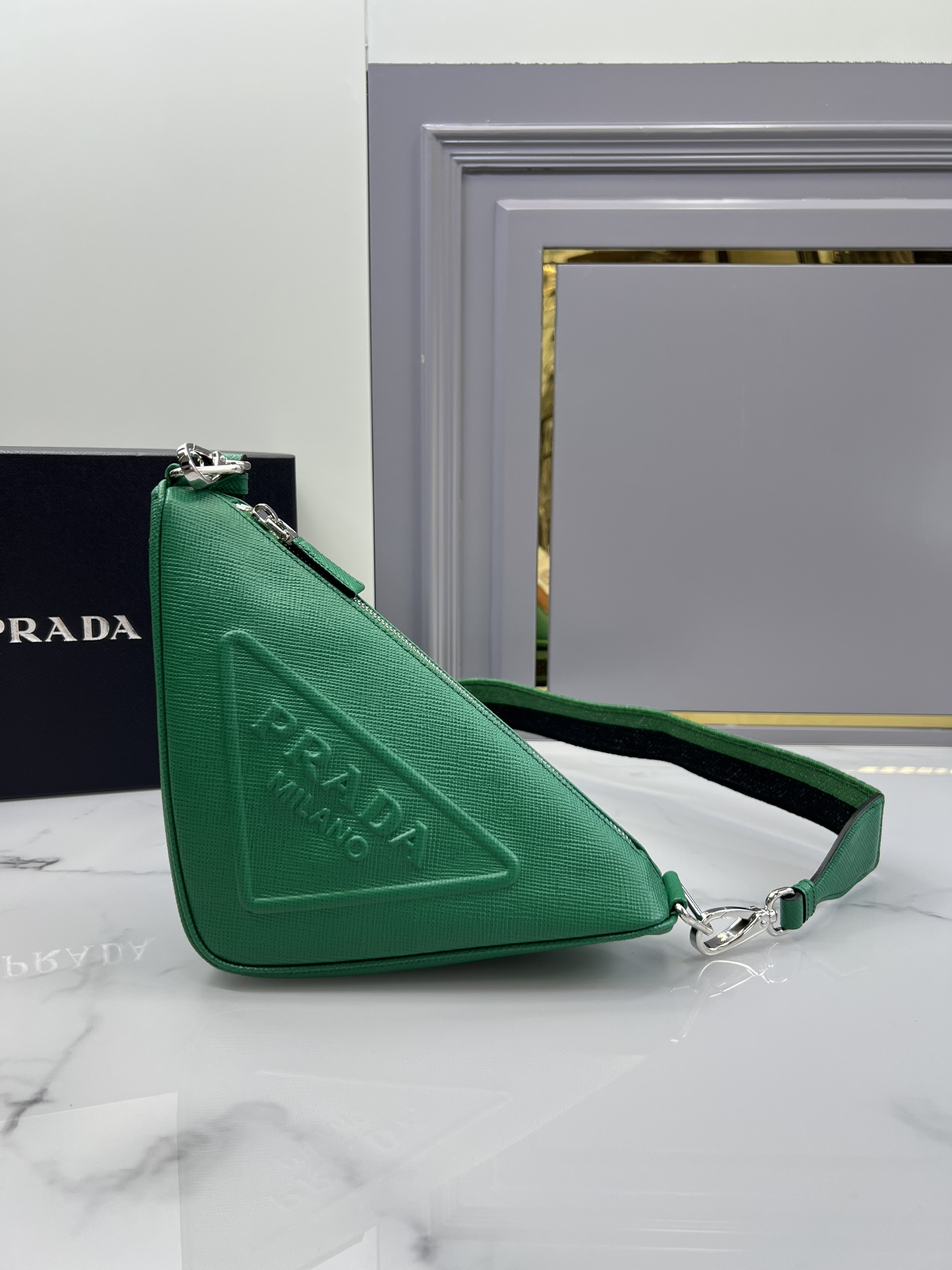 TOP PRADA Front 3D Stereoscopic Leather Triangle Bag 28×18×11 cm - 5 Colors