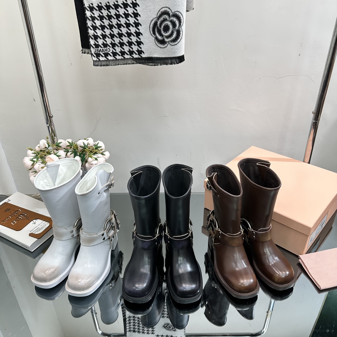 TOP Miu Miu Retro Western Catwalk Motorcycle Middle Boots - 3 Colors - Waxed Calfskin with 1 Buckle