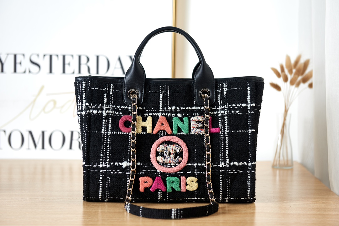 TOP CHANEL Deauville Bag with Colorful Letters 33cm/38cm - Black