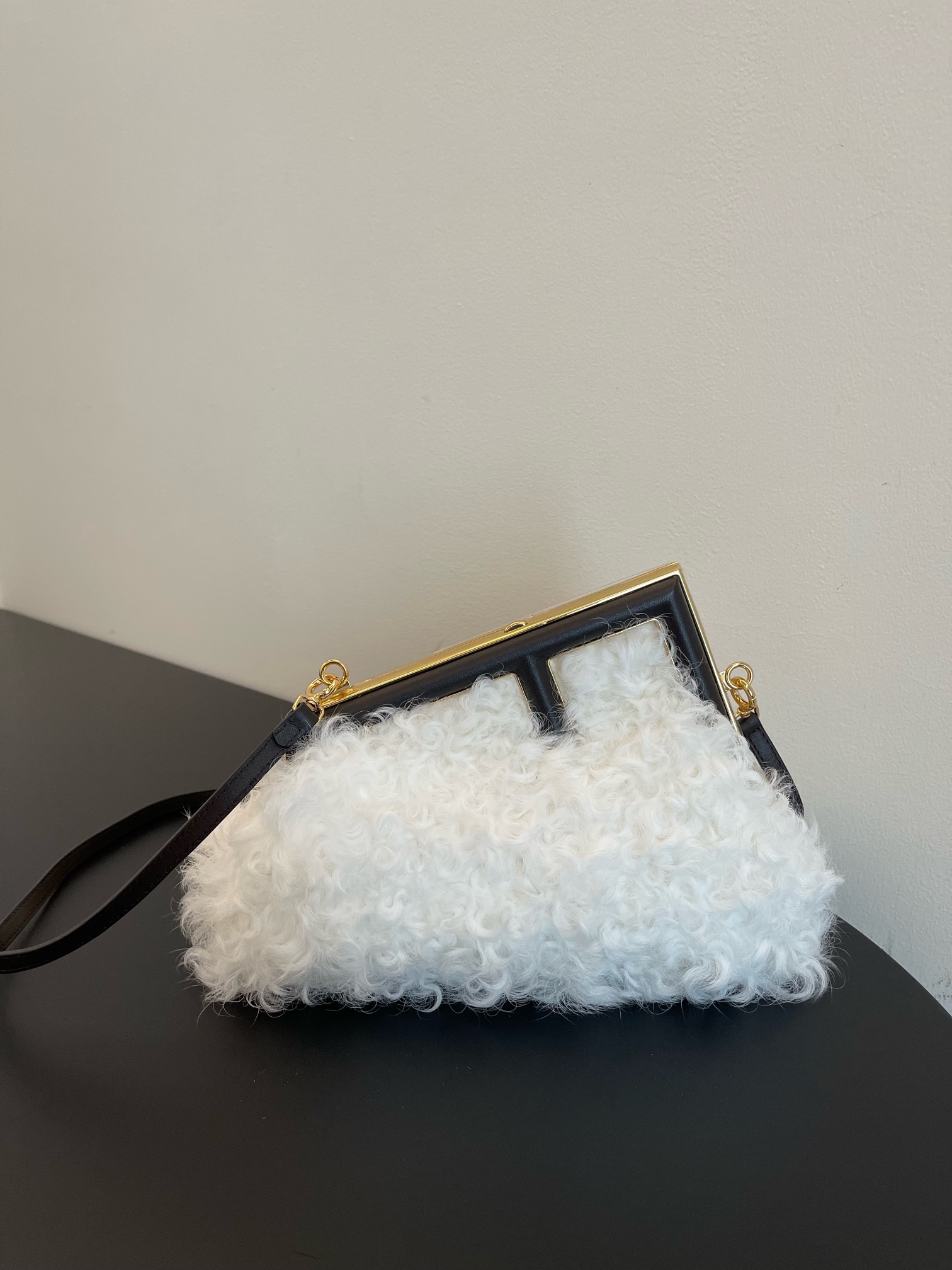 TOP FENDI White Rolled Wool First Bags 26x9.5x18cm - White&GHW
