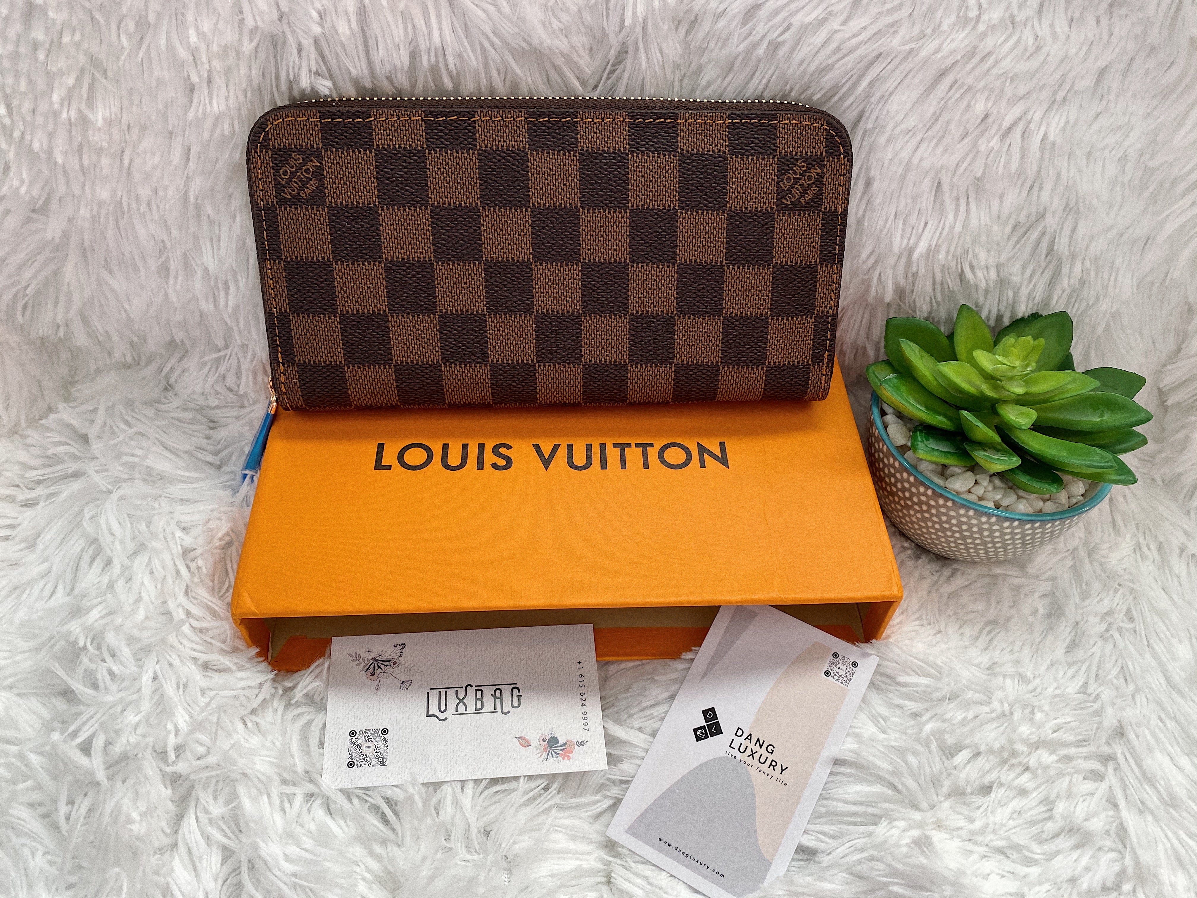 TOP Louis Vuitton LV Zippy Wallet Damier Ebene