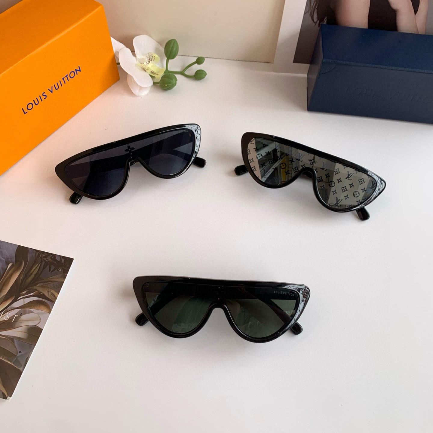 TOP Louis Vuitton LV Sunglasses - 3 Colors