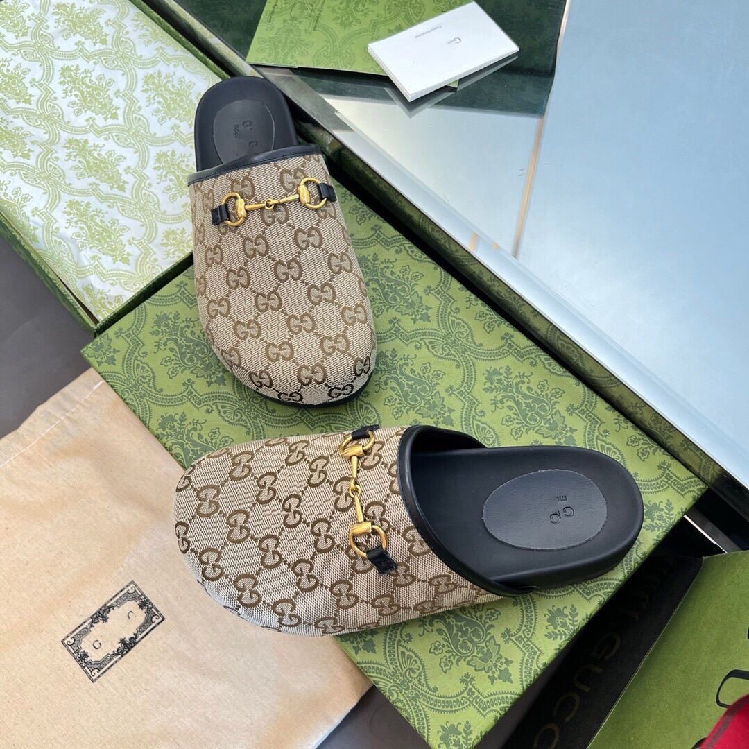 AAASandals Women Closed Toe Mule Slides, Vintage Jacquard Slip On Clogs with Metal Horsebit Buckle, Casual Backless Flat Mules