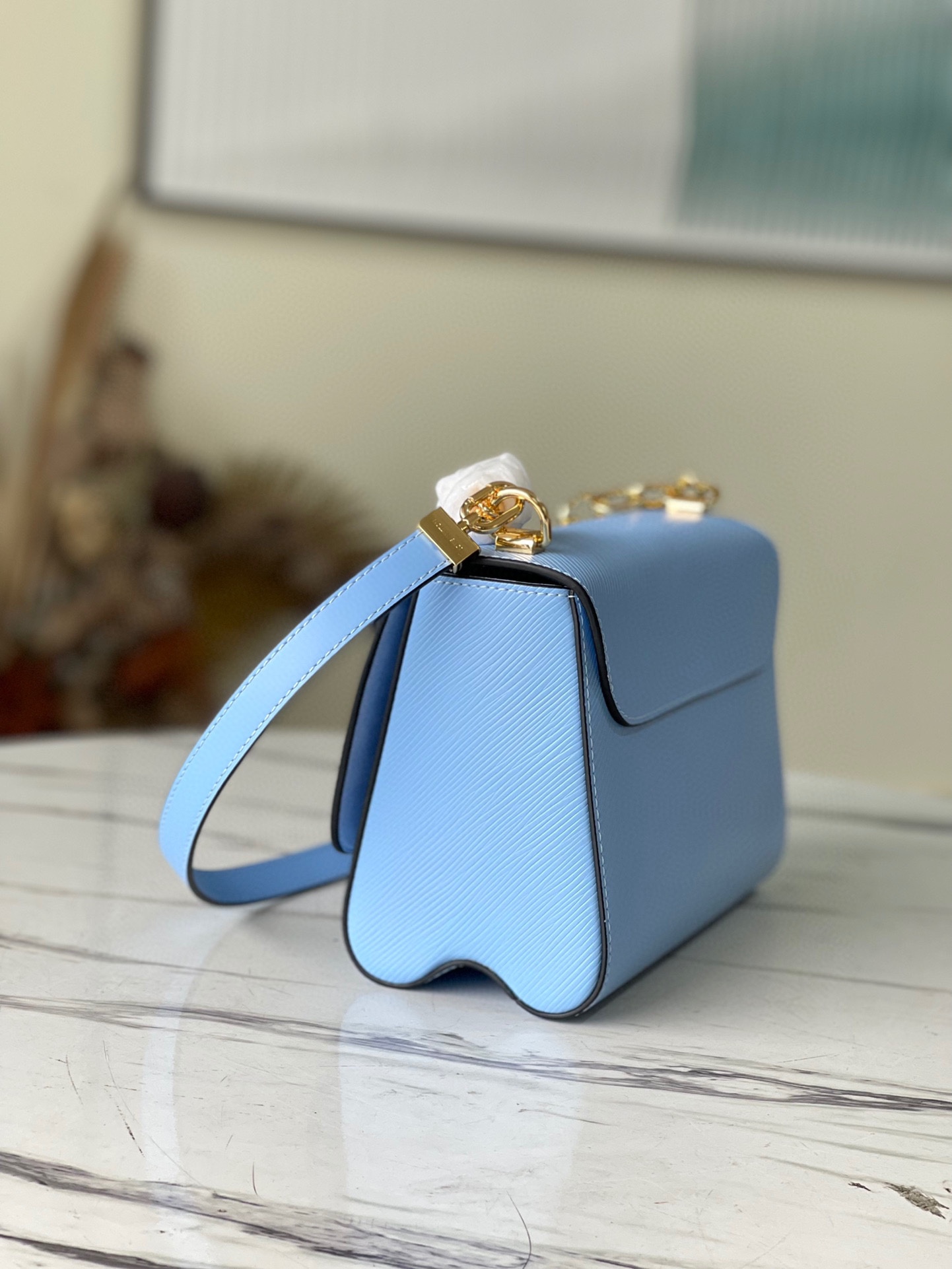 Louis Vuitton Twist MM M59627