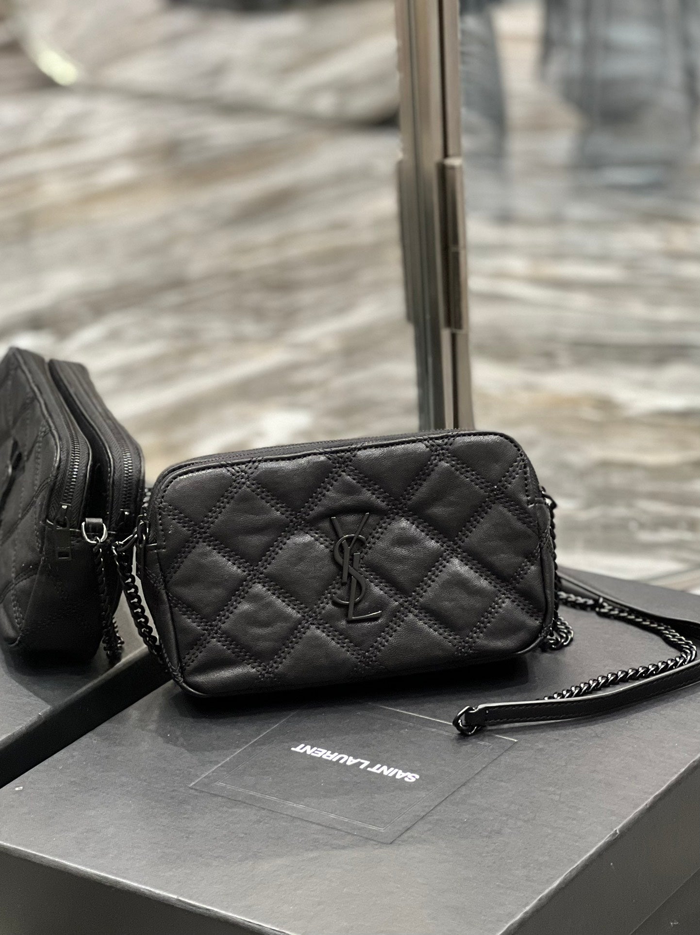 TOP Yves Saint Laurent YSL Beckly Double Zip Pouch Bag - All Black