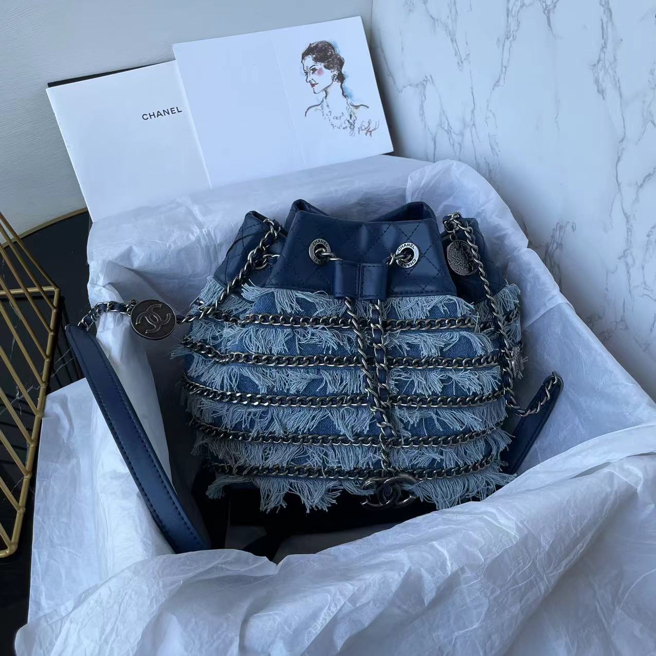 TOP CHANEL Denim CC Fringe Drawstring Bucket Bag 20cm - Blue& SHW