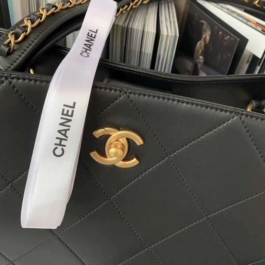 TOP CHANEL 22K Shopping Bag 38*28*14 - Black