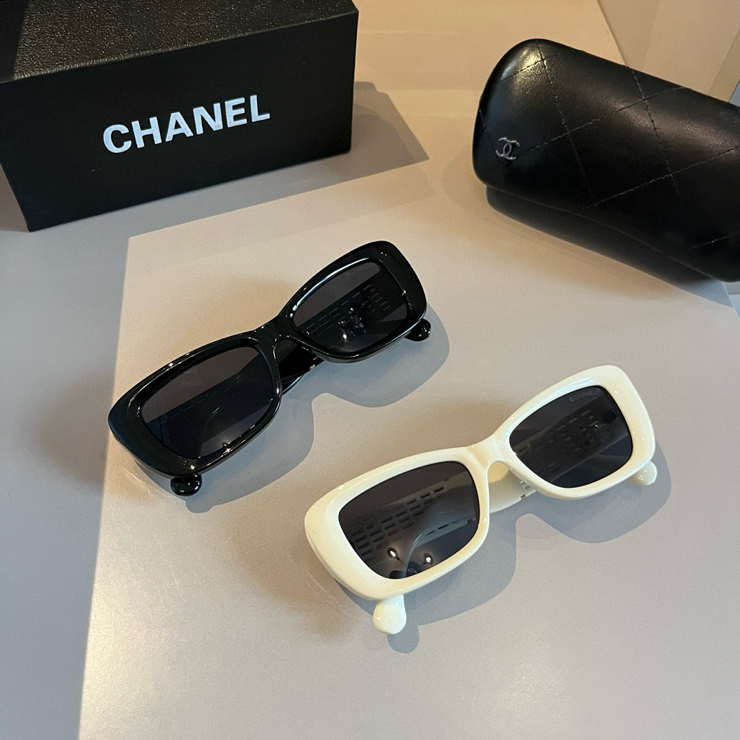 TOP CHANEL Sunglasses - 2 Colors