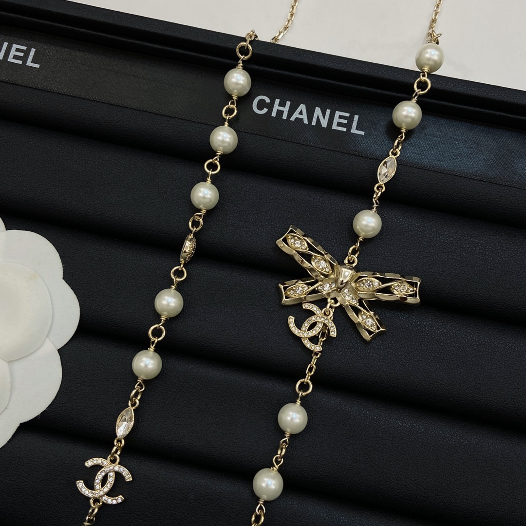 TOP CHANEL Pearl Necklace - White&Gold