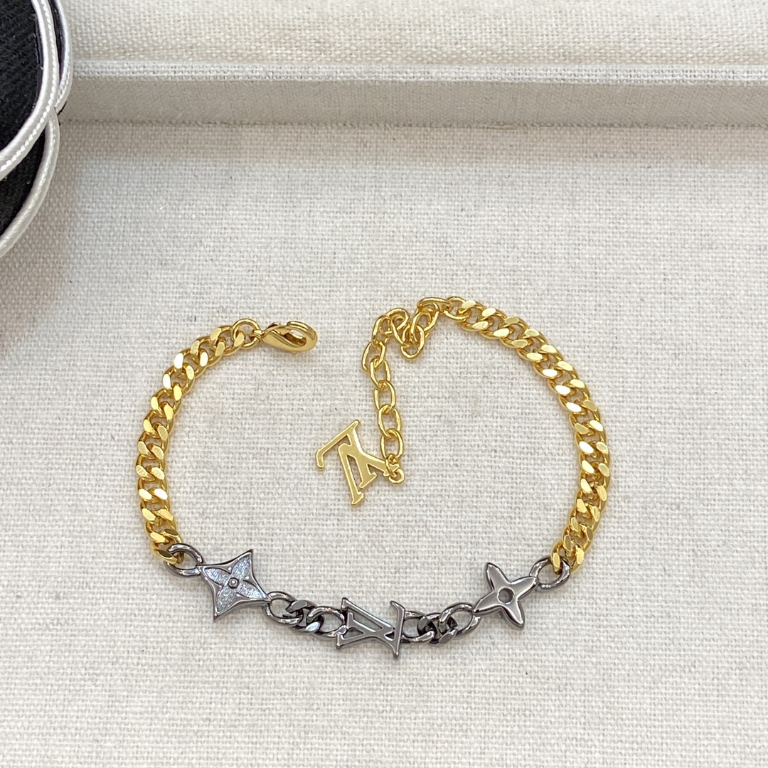 TOP Louis Vuitton LV Bracelets - 3 Colour