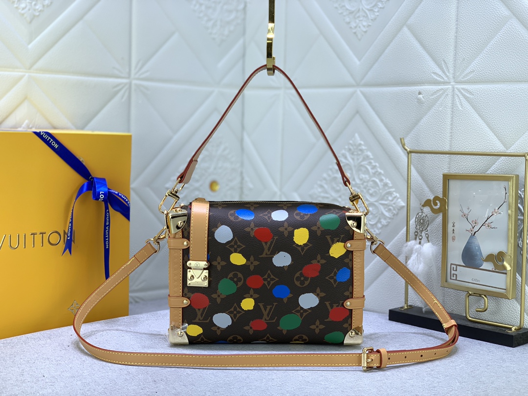 TOP Louis Vuitton LV LV X YK Side Trunk Monogram Bag 21×14×6cm-Brown