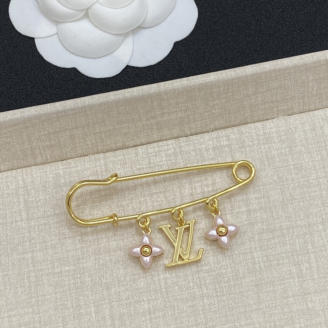 TOP Louis Vuitton LV Brooch - 6 Color