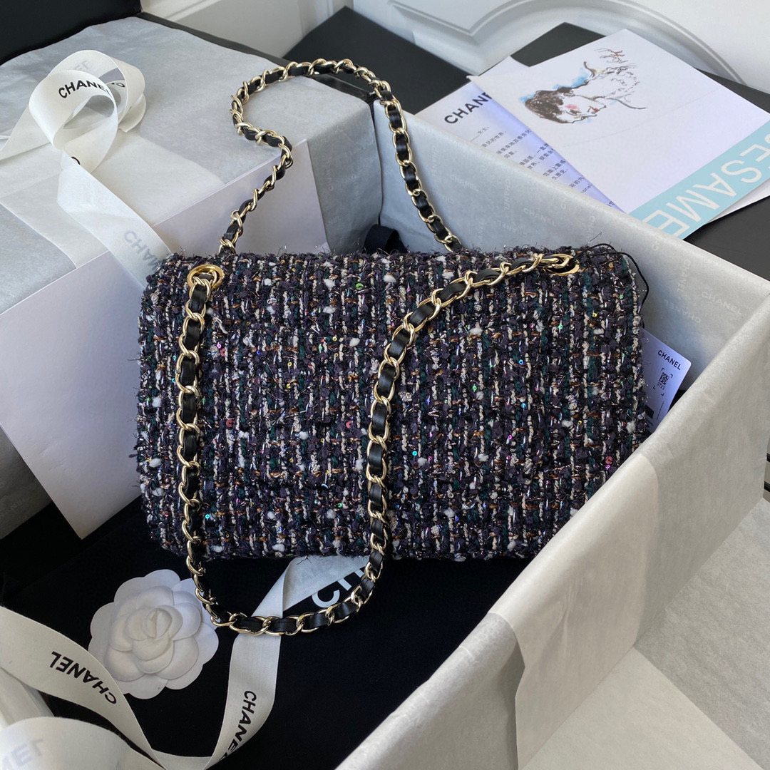 TOP CHANEL Classic Flap Bag Tweed Medium 25.5cm - Multicolour & GHW