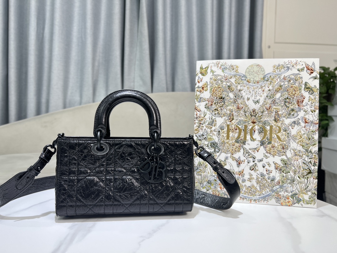 TOP Christian Dior Lady D-Sire Bag 26x15x8cm/30x20x13cm/35x23x15cm  - Black