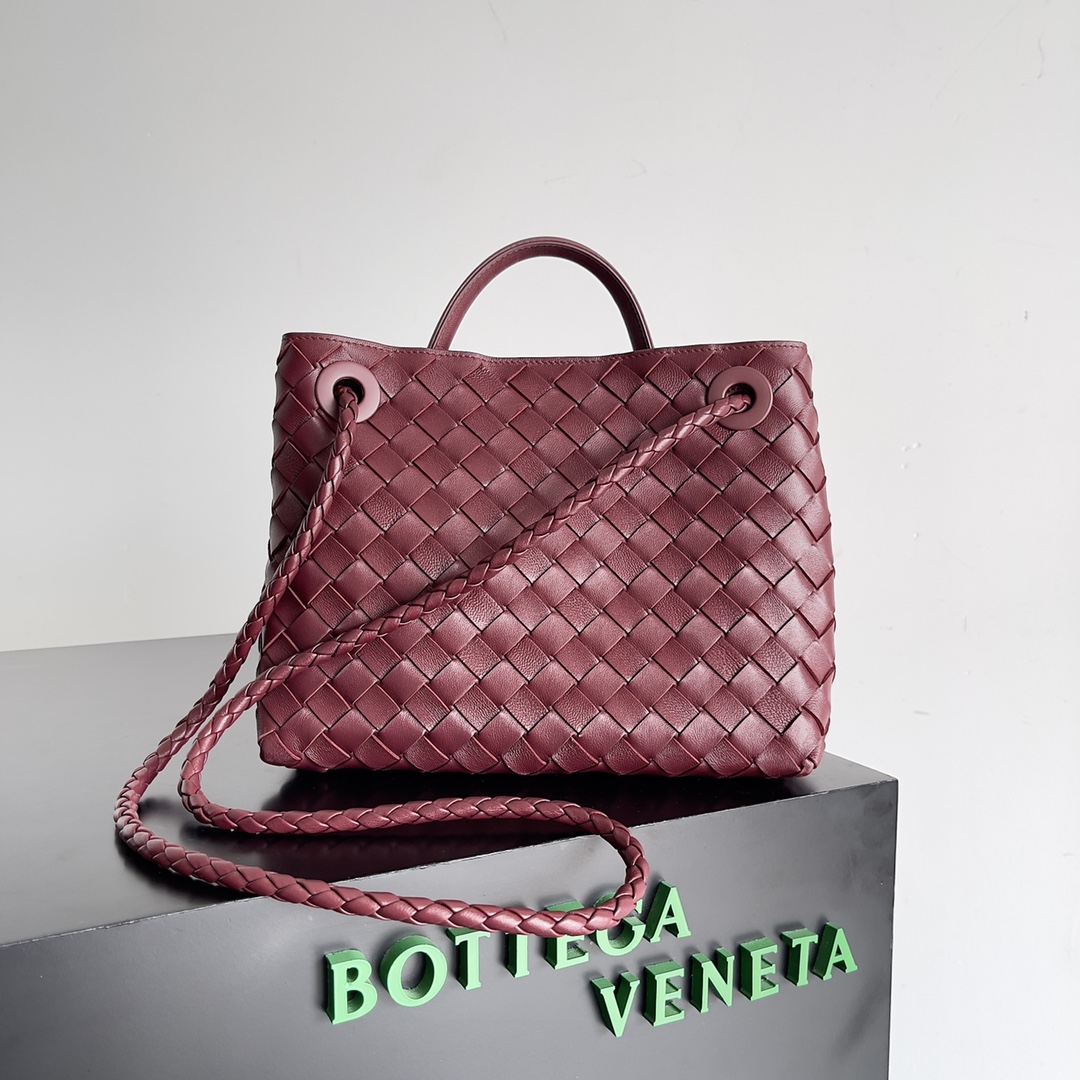 TOP Bottega Veneta BV Andiamo Bag 25 x 22 x 10.5 cm - Dark Red