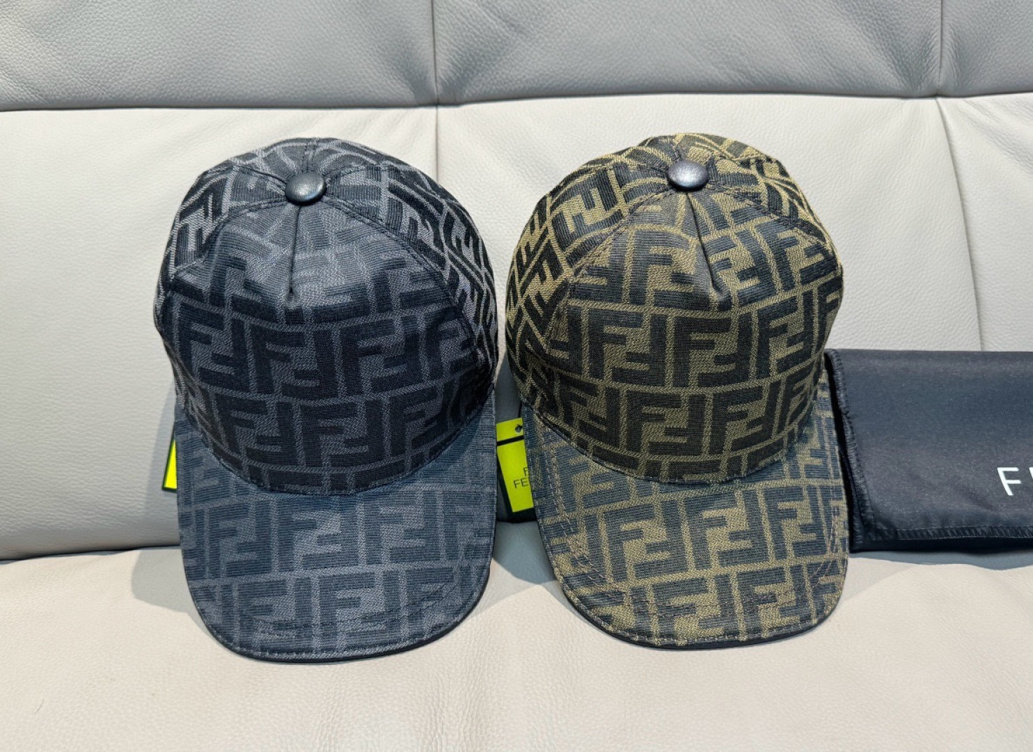 TOP FENDI Classic Original Baseball Hat - 2 Color