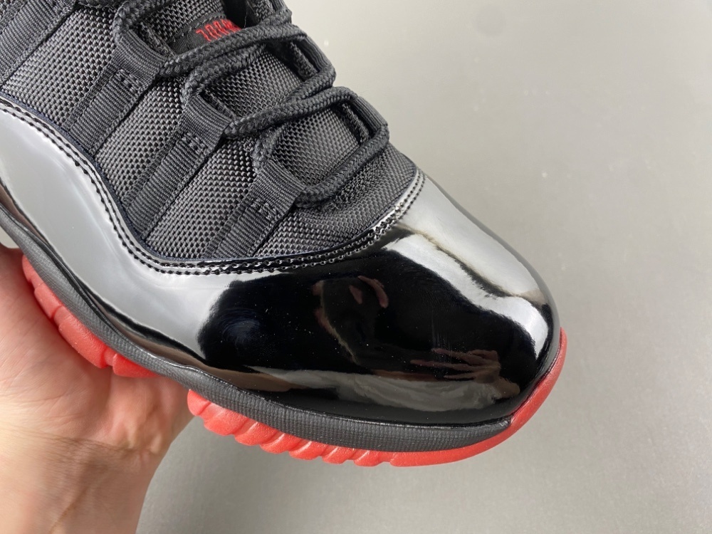 Air Jordan 11 Black And Red