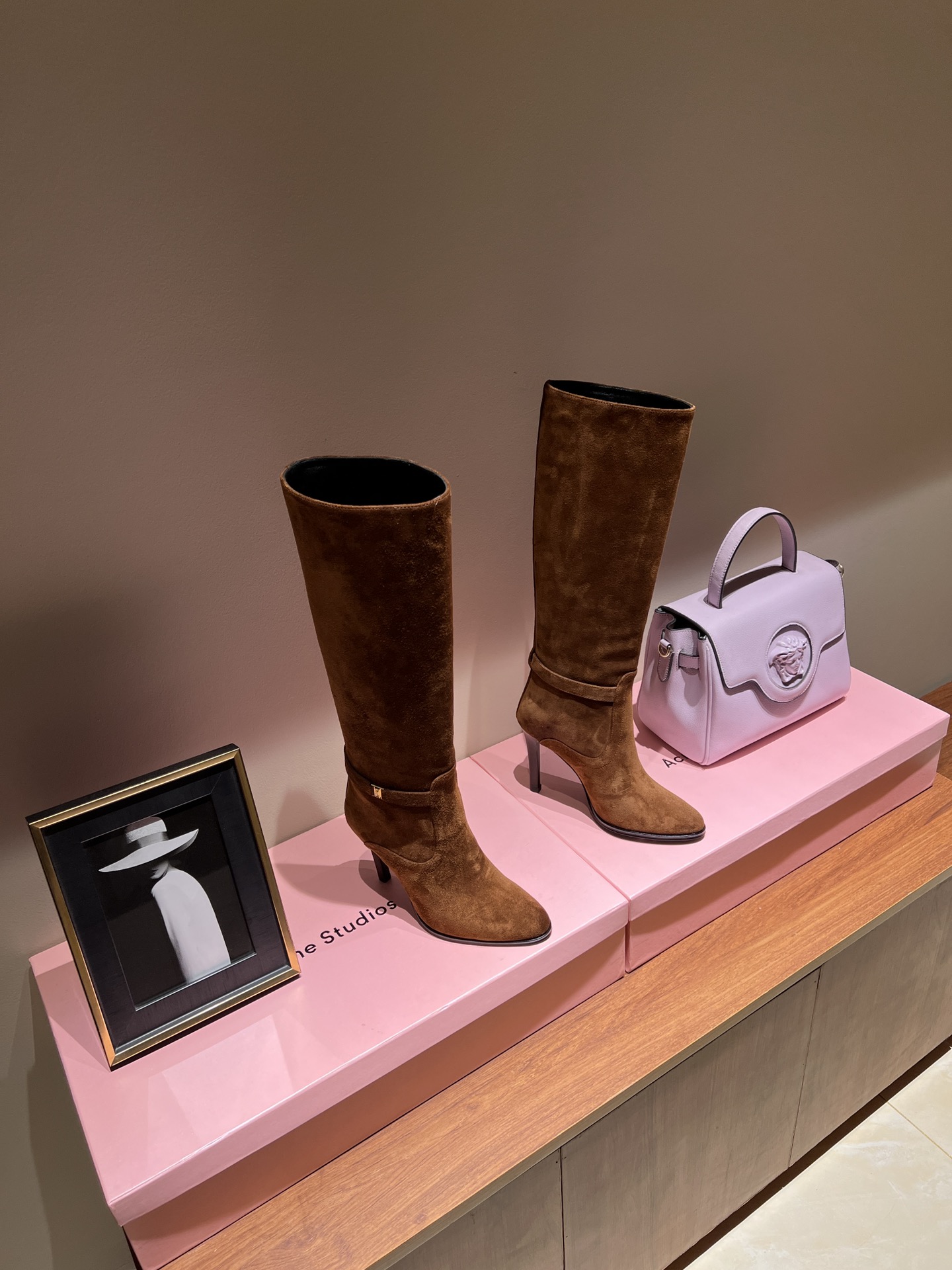 TOP Yves Saint Laurent YSL Long Boots Calfskin - 3 Colors