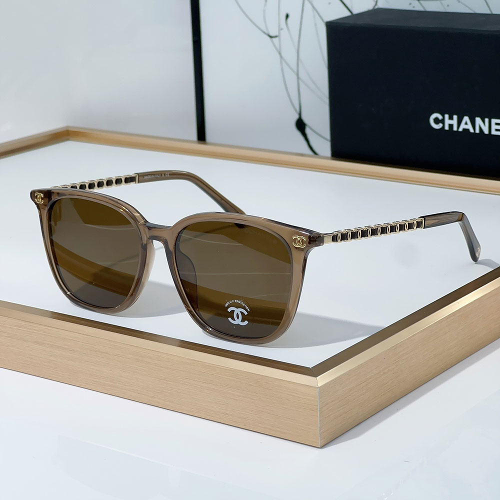 Chanel  Mirror leg Hollowed out Logo Sunglasses Top quality （Replica）