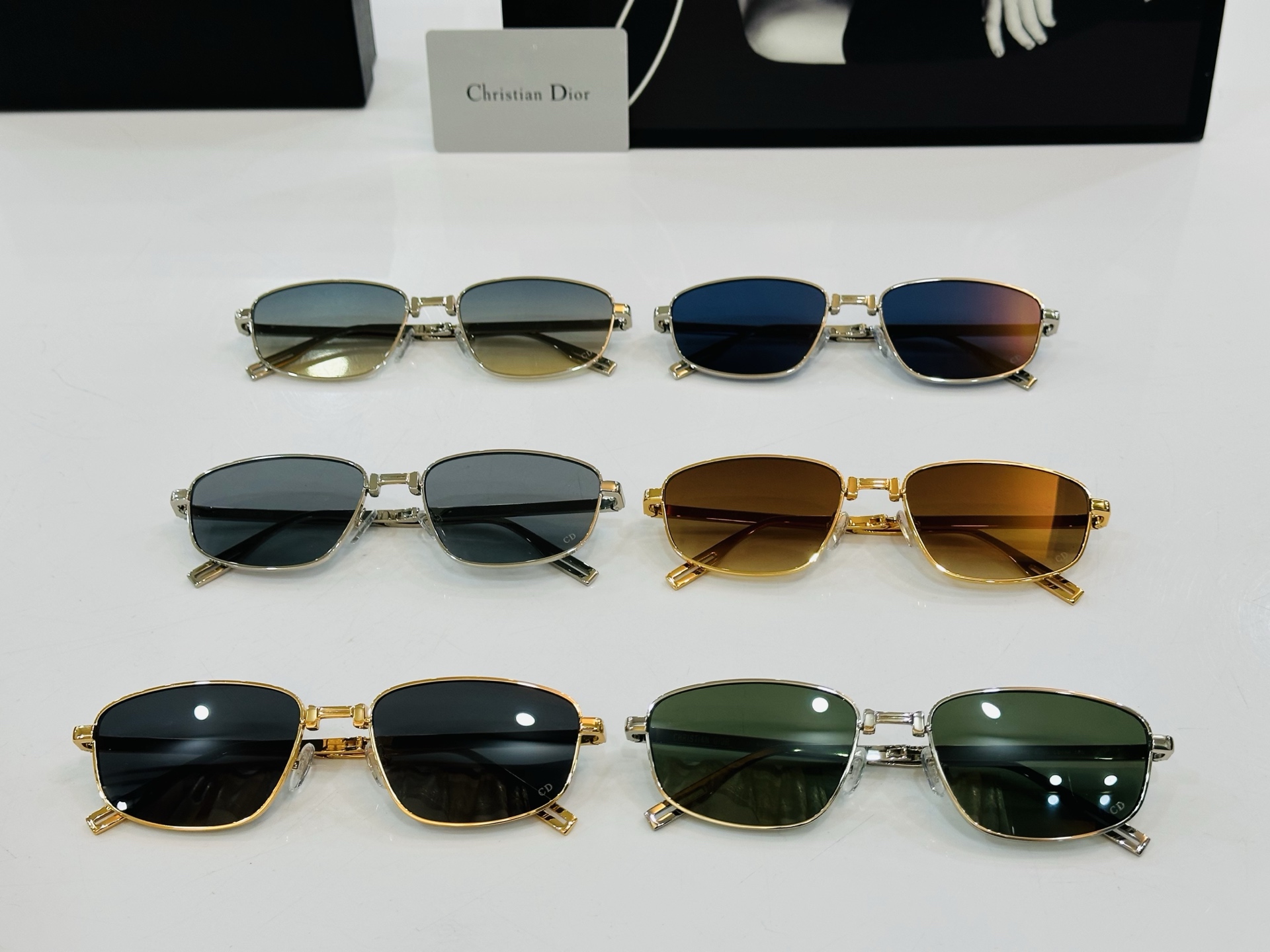 TOP Christian Dior Sunglasses - 6 Color