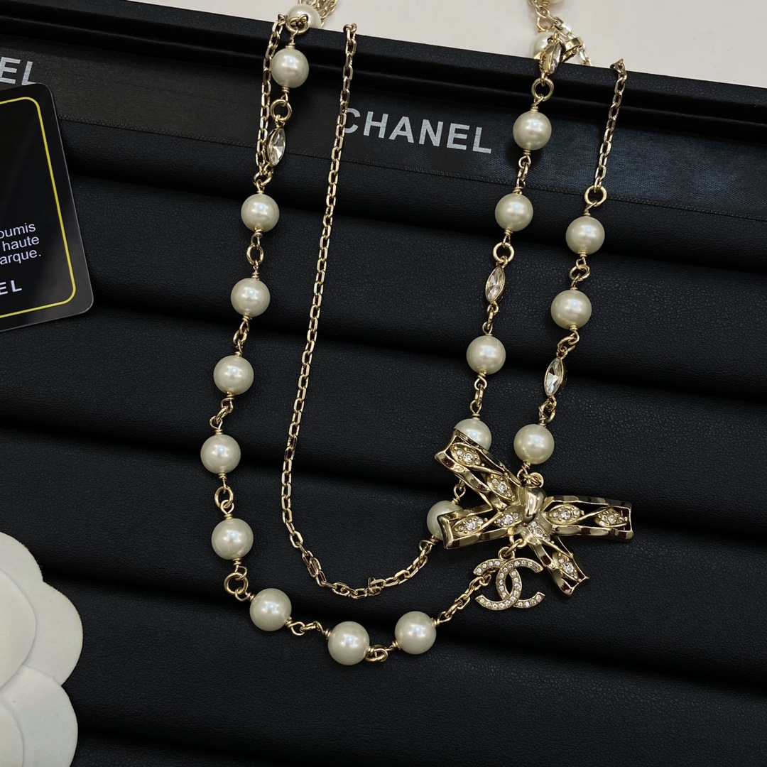TOP CHANEL Pearl Necklace - White&Gold