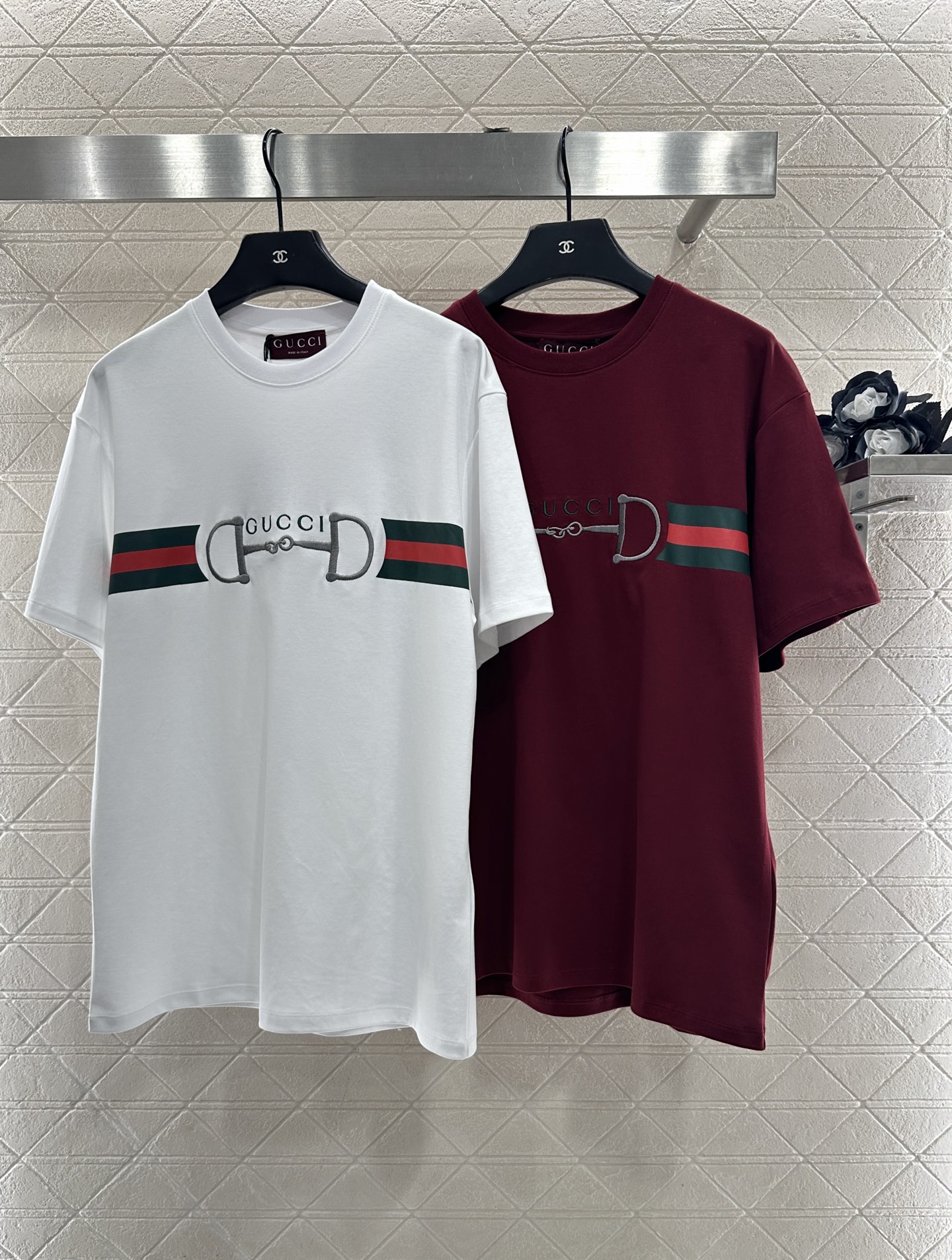 TOP GUCCI T-Shirt -  2 Colors