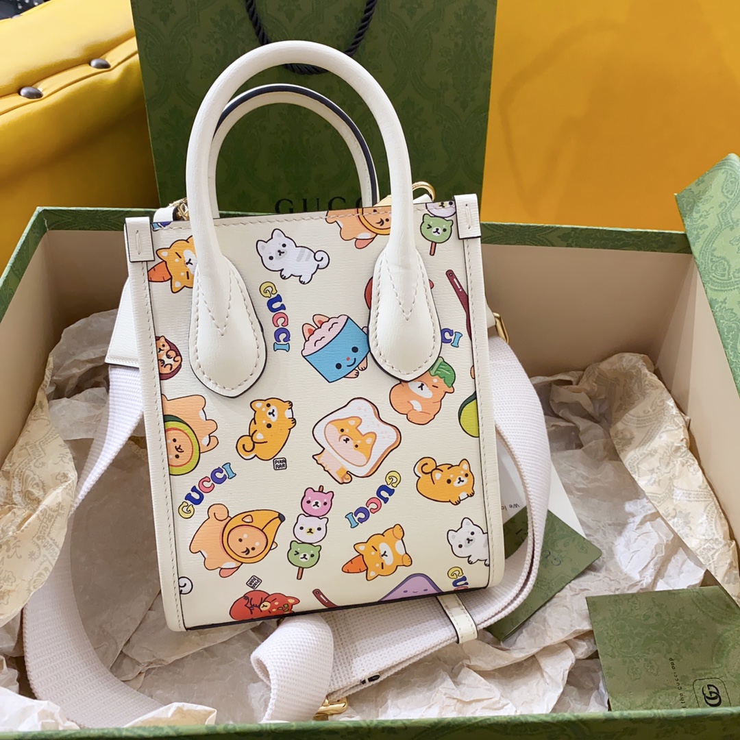 TOP GUCCI 𝗸𝗮𝘄𝗮𝗶𝗶 Tote Bags 16cm (W) x 20cm (H) x 7cm (D)