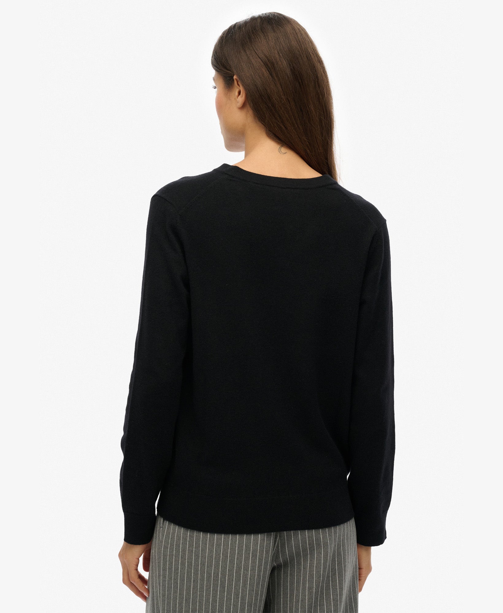 Classic V Neck Jumper | Black