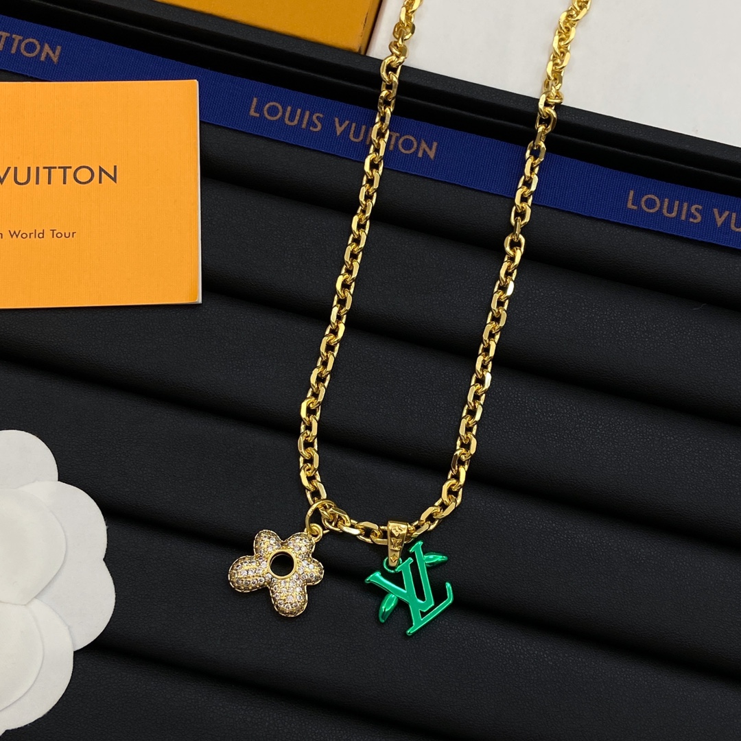 TOP Louis Vuitton LV  Necklace - 2 Colour