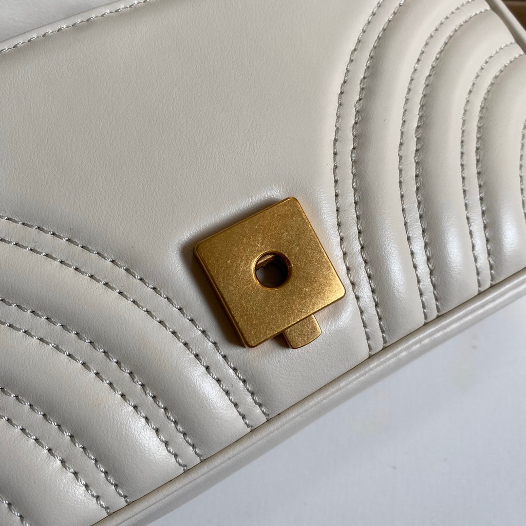 TOP GUCCI G*G Marmont Bag Mini 22cm - White