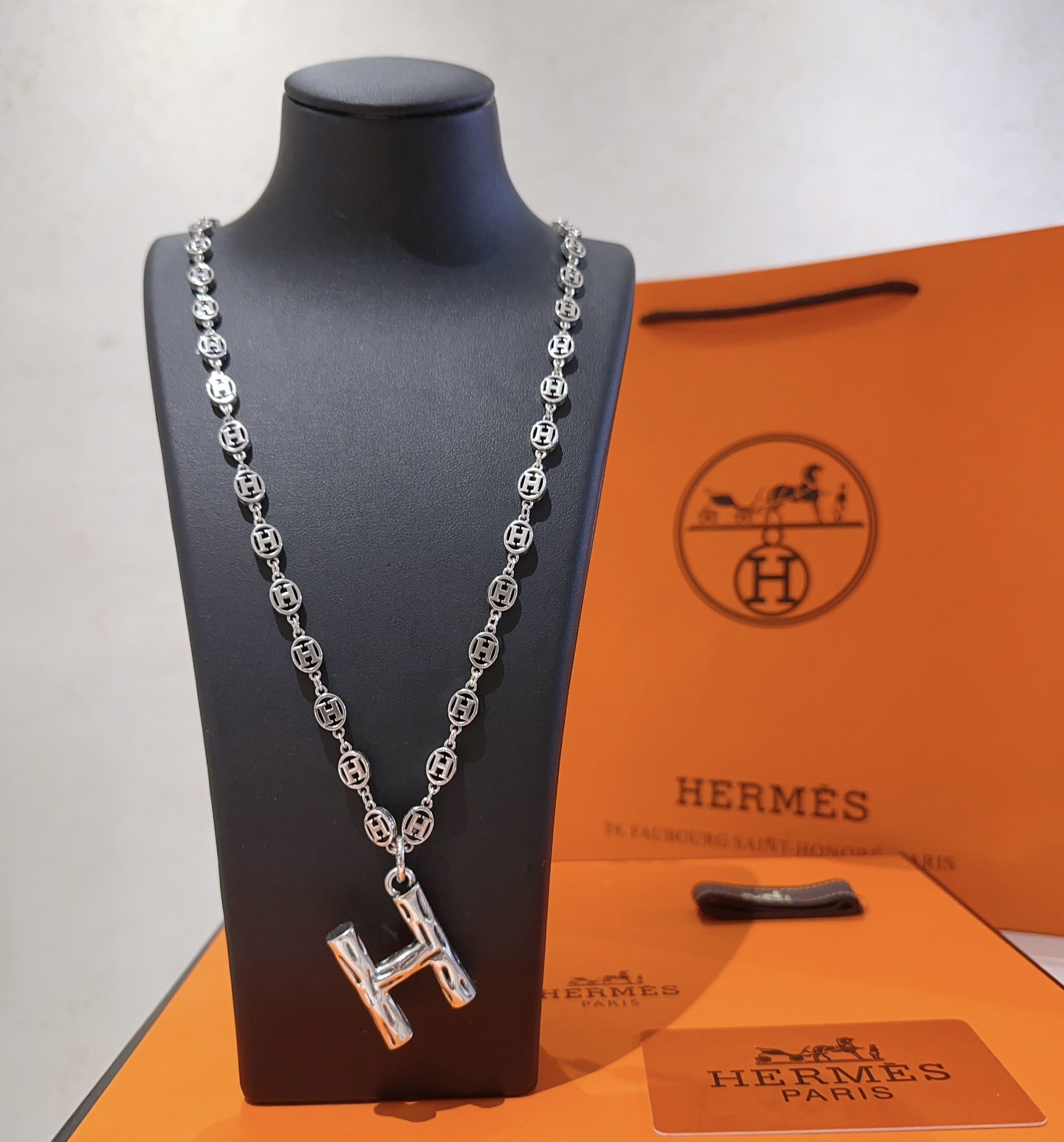 TOP HERMES H Long Necklace-Sliver