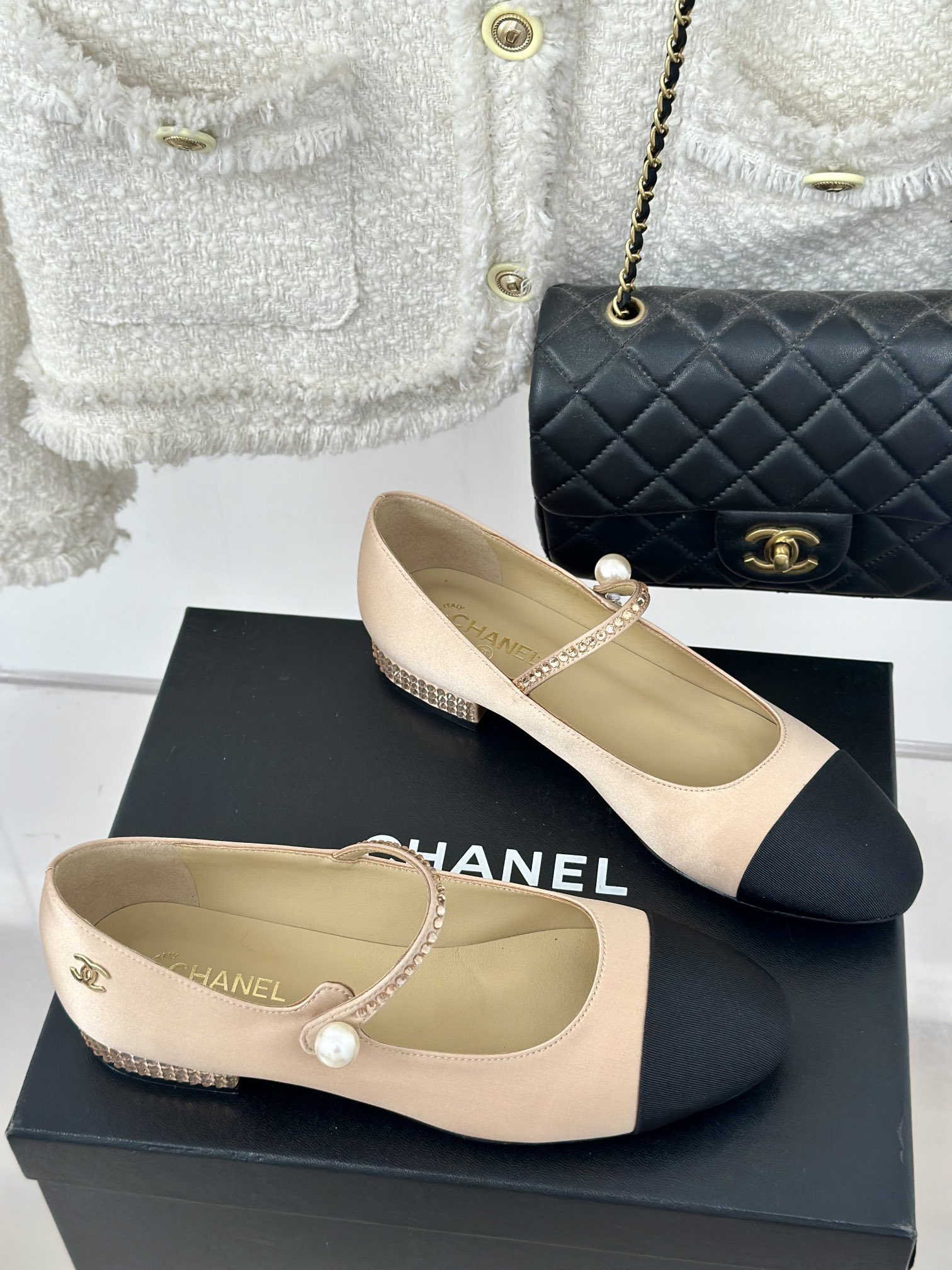 TOP CHANEL Mary Jane Shoes with Rhinestone & Pearls - 3 Color