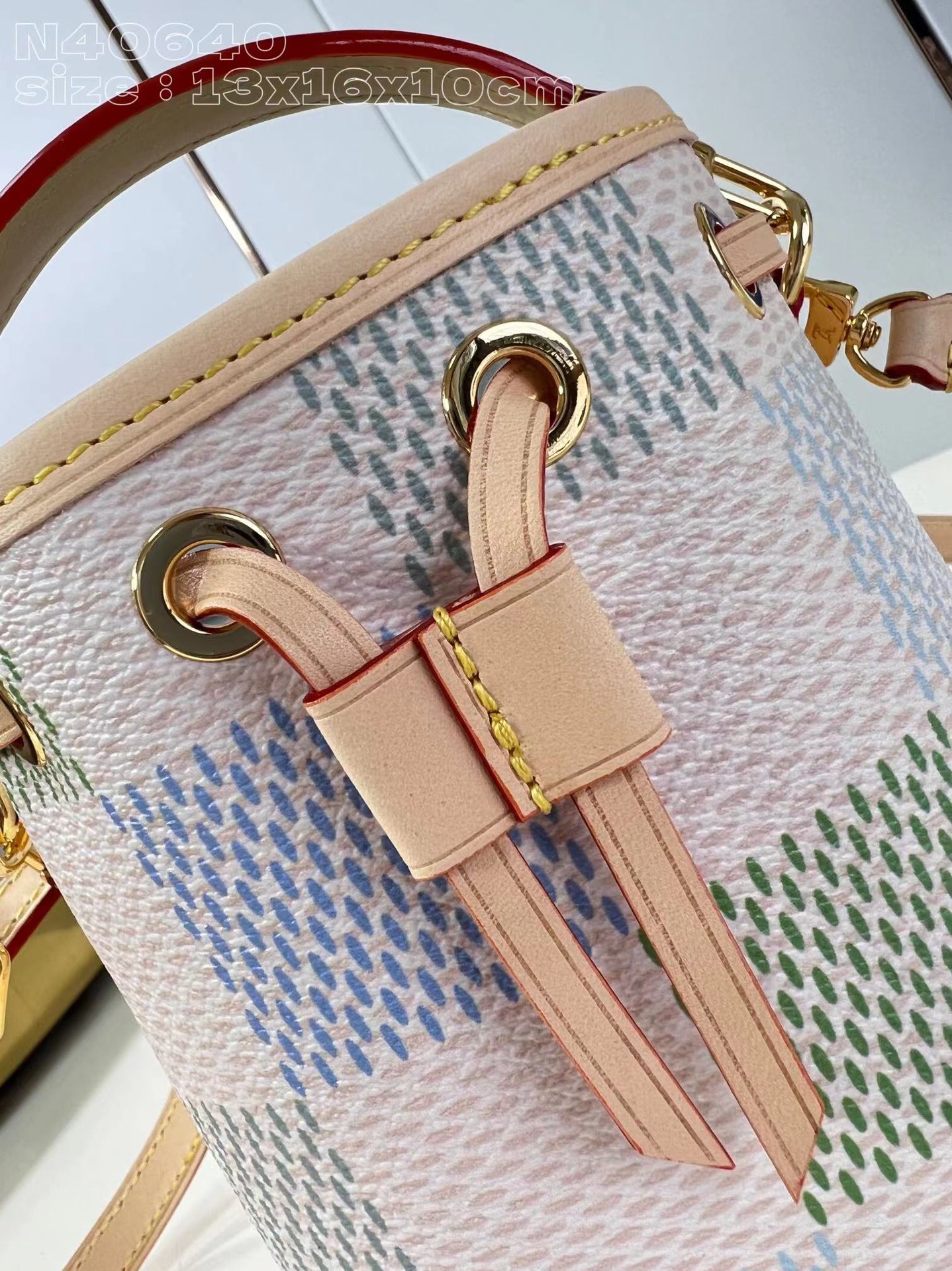 TOP Louis Vuitton LV Damierlicious Series Nano Noe Bags 13x16x10cm-Pink