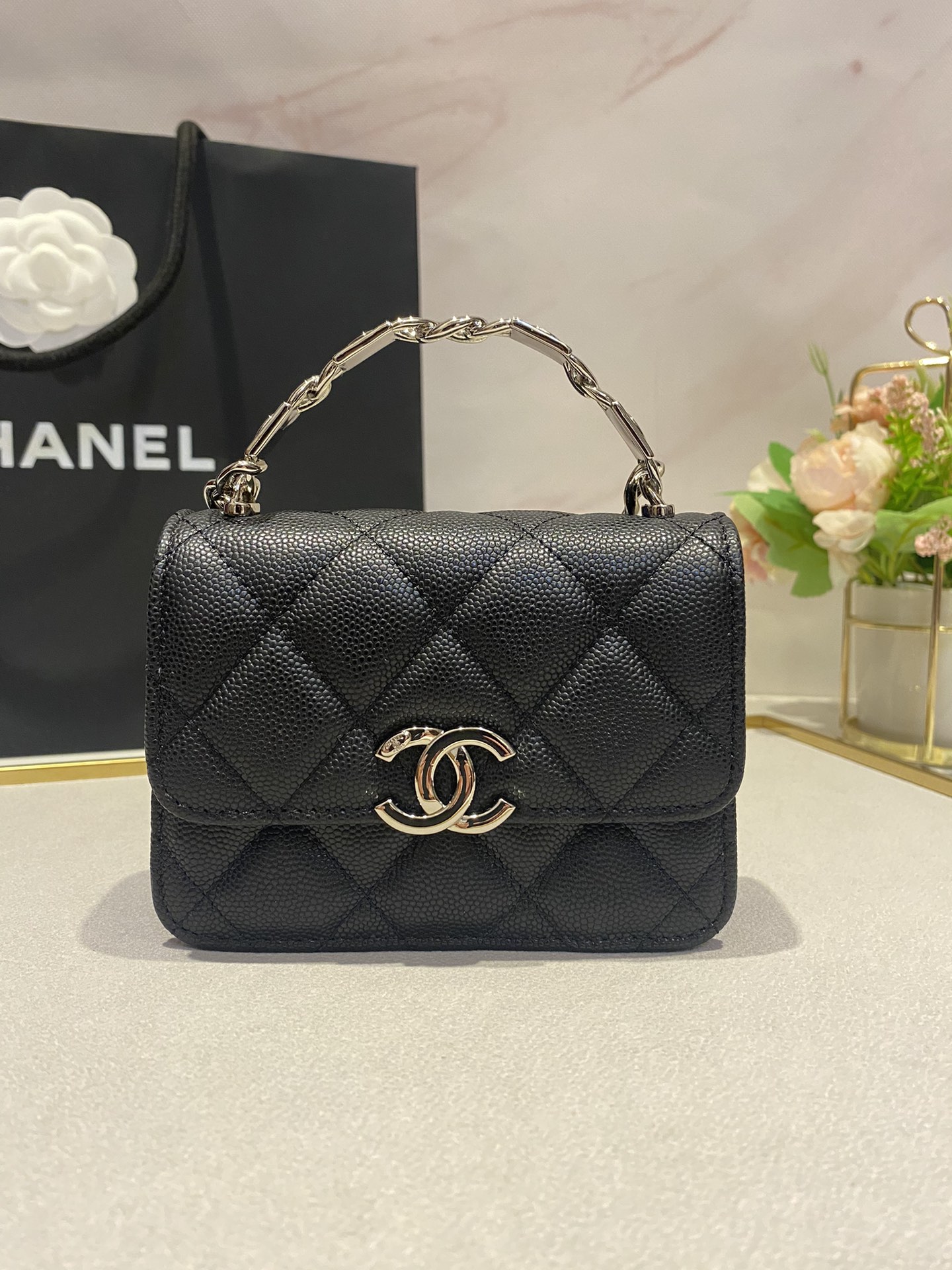 TOP CHANEL Enamel Handle Small Shoulder Bags 14×20.5×5CM - 3 Colors - SHW&GHW