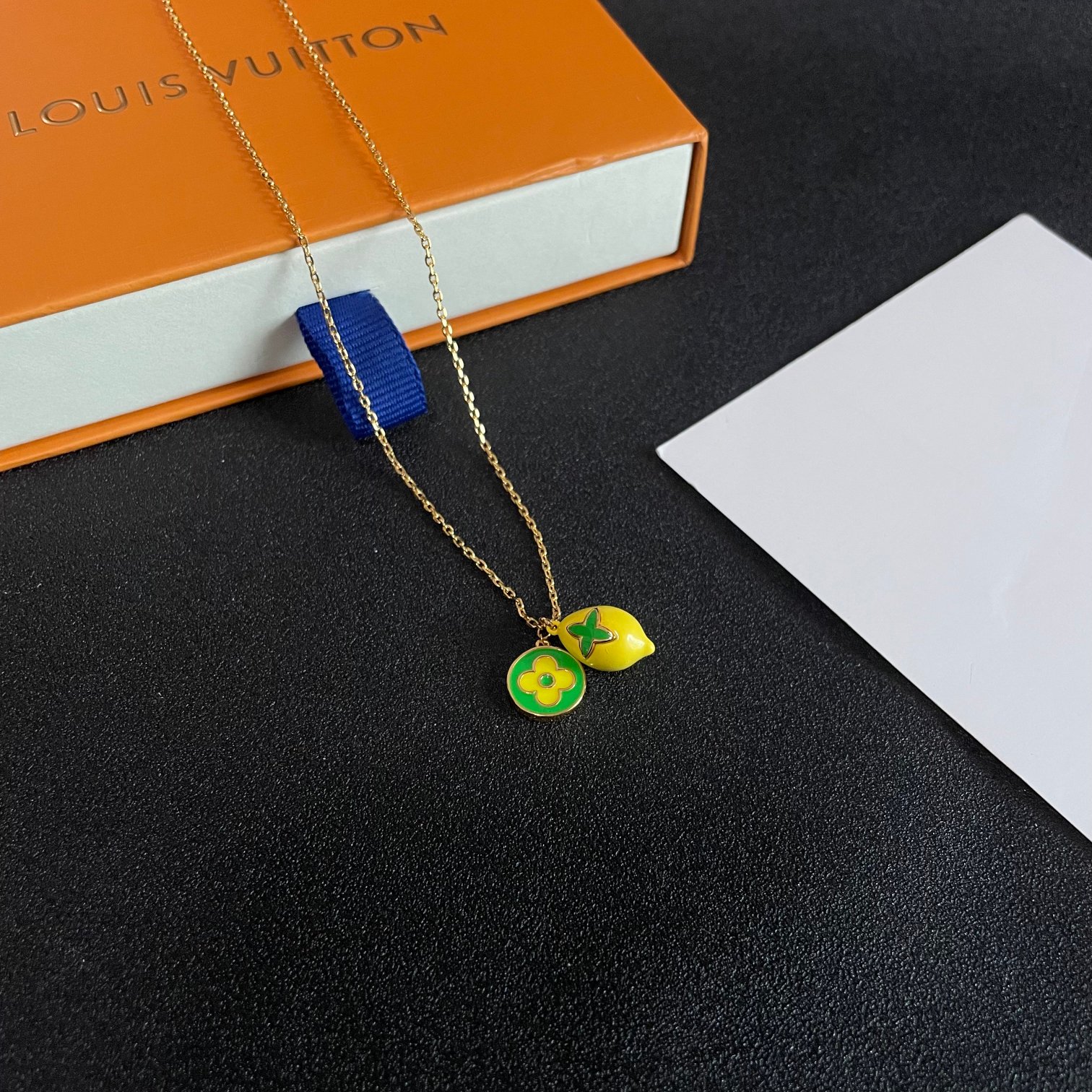 TOP Louis Vuitton LV Lemon Necklace - Yellow