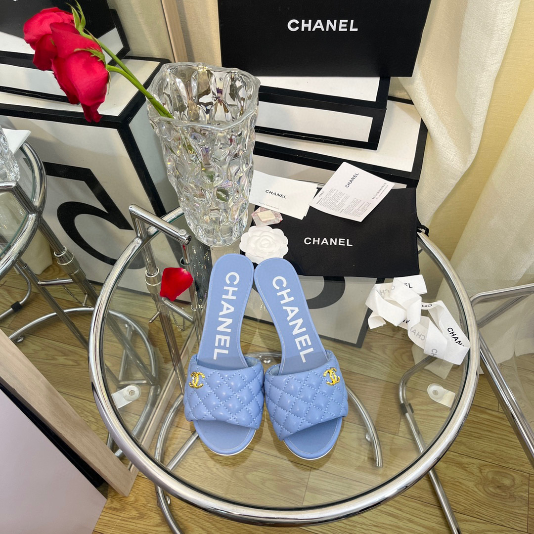 TOP CHANEL mules lambskin - Light Purple