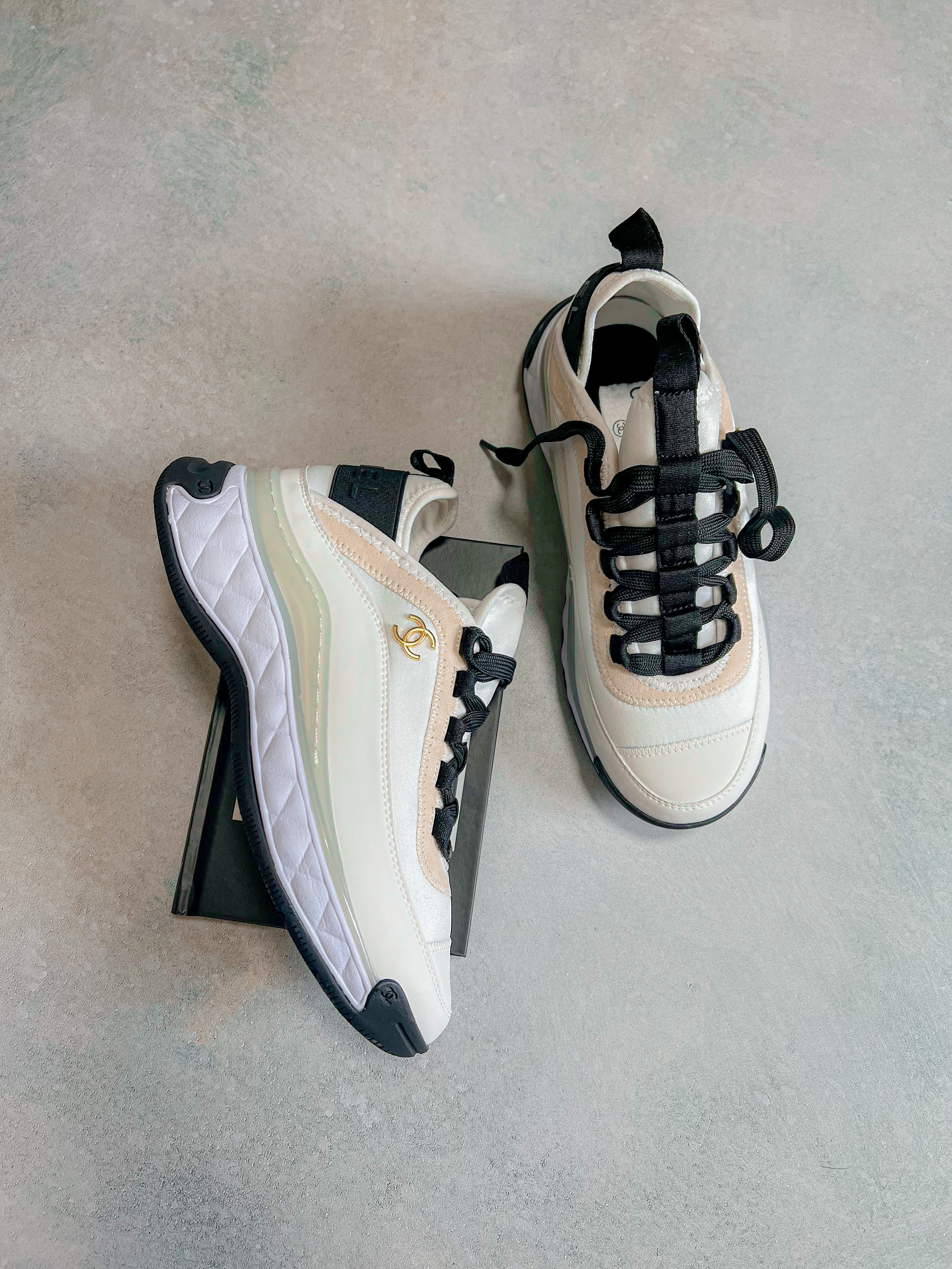 TOP CHANEL Trail Sneakers - Ivory/White/Black