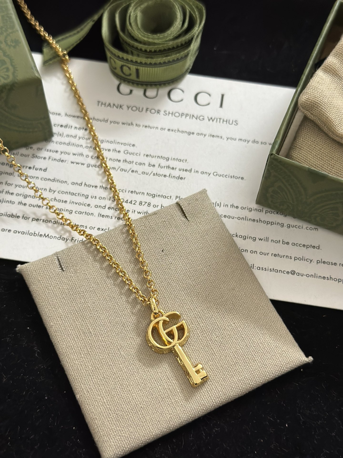 TOP GUCCI GG Key Necklace - Gold