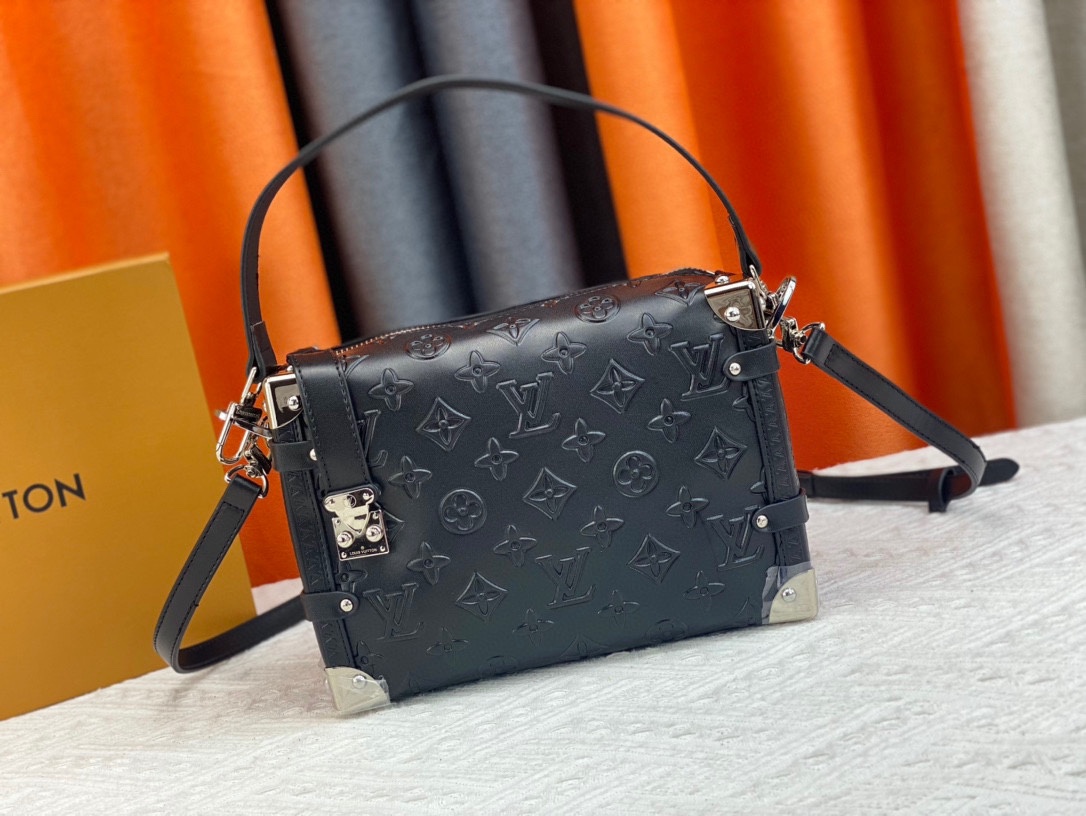 TOP Louis Vuitton LV LV X YK Side trunk Monogram Bag 21×14×6cm- 8 color