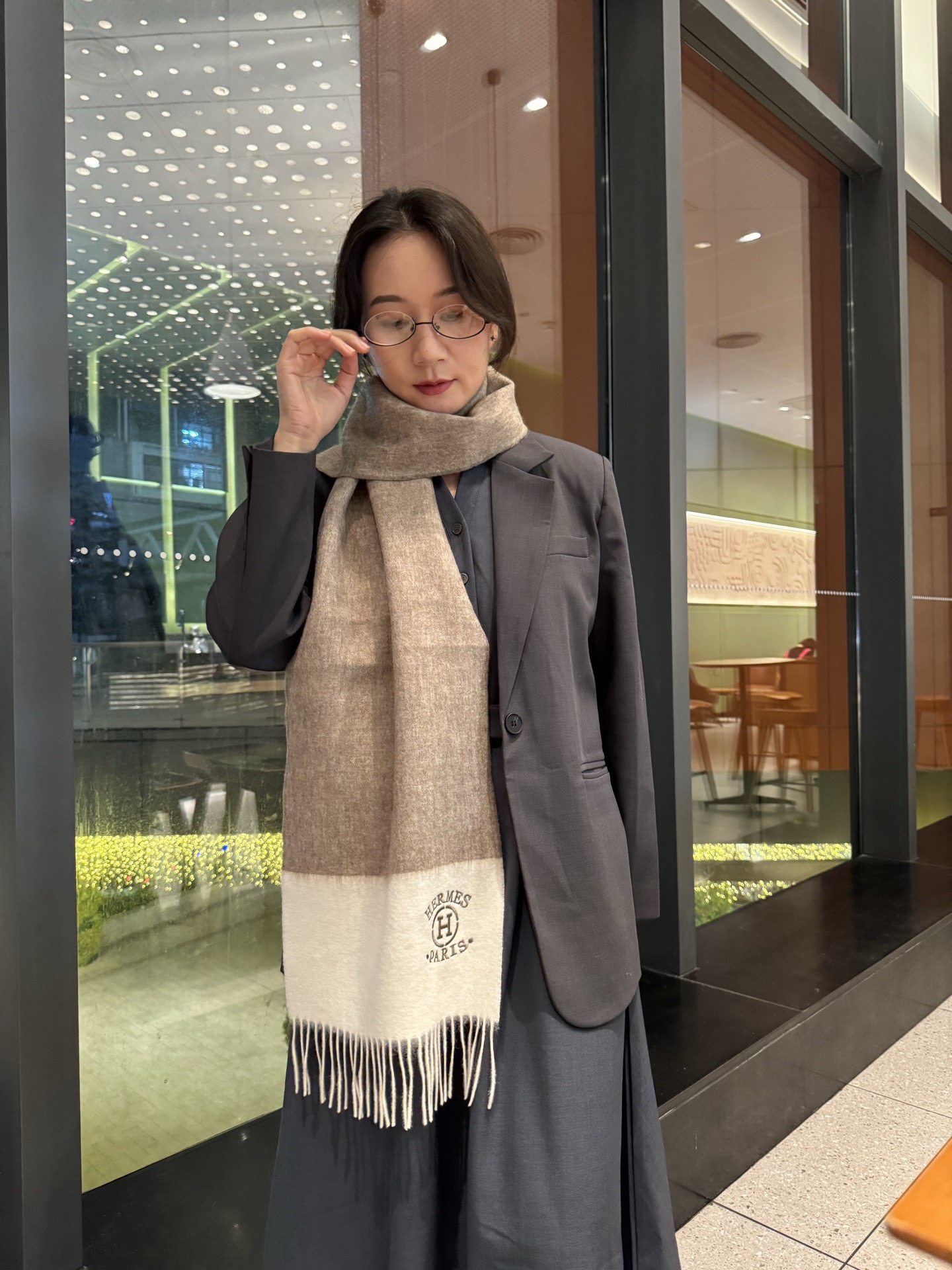 TOP HERMES Scarf with Embroidery Logo 35 x 190 cm - Gray and White