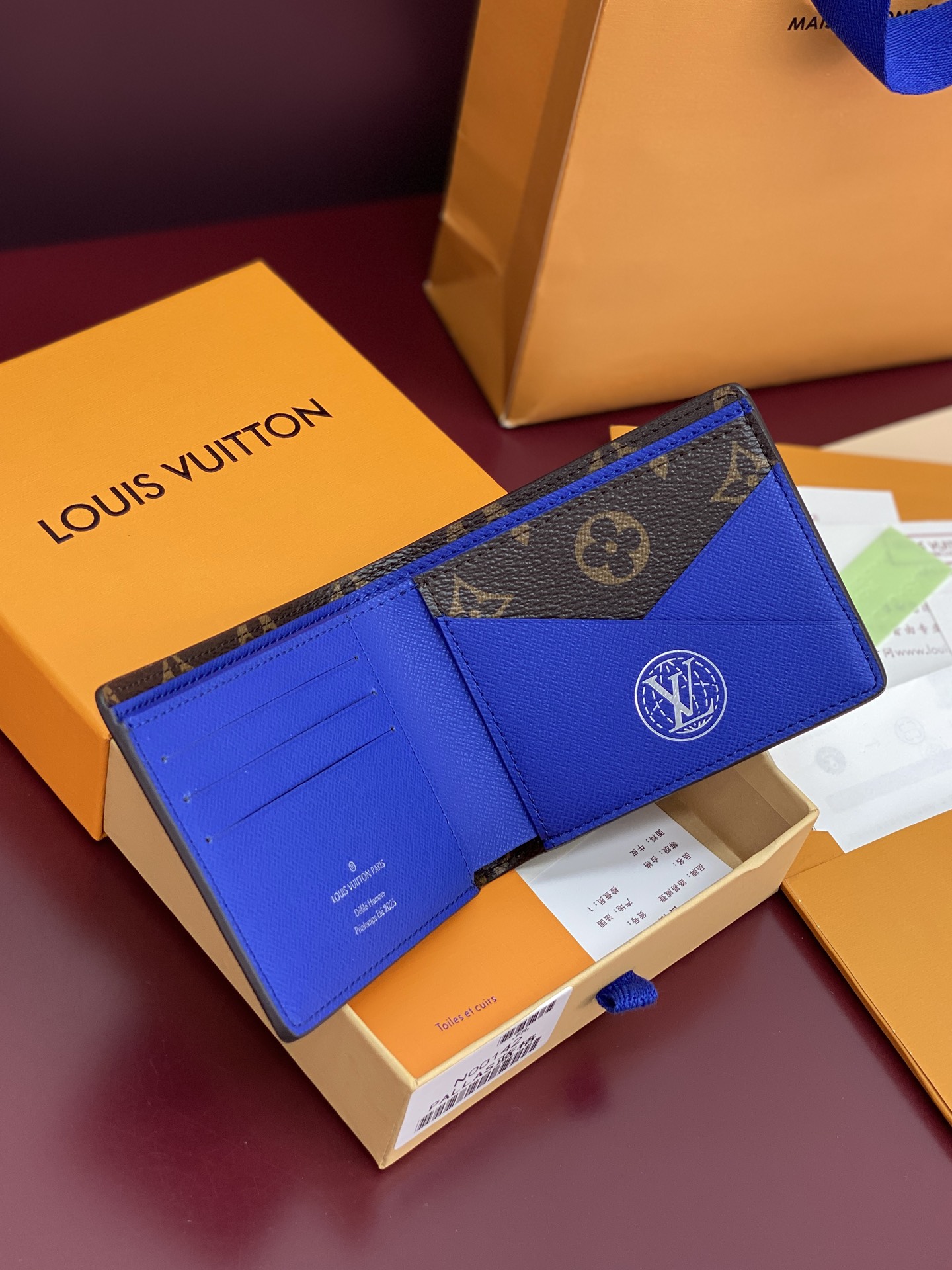 TOP Louis Vuitton LV Wallet Damier Heritage Coated Canvas 11.5x9x1.5cm - Blue