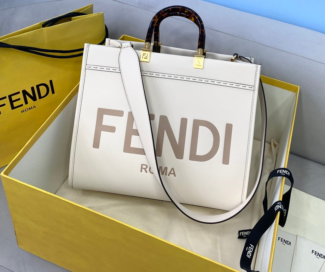 TOP FENDI FENDI Medium Sunshine Tote - White